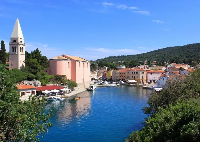 With Parking Space Veli Losinj, Losinj - 21260 Veli Lošinj